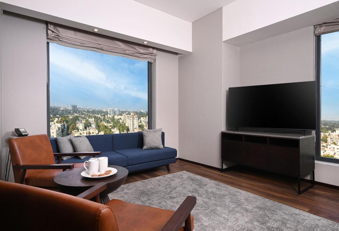 Fairfield By Marriott Vadodara Esterno foto