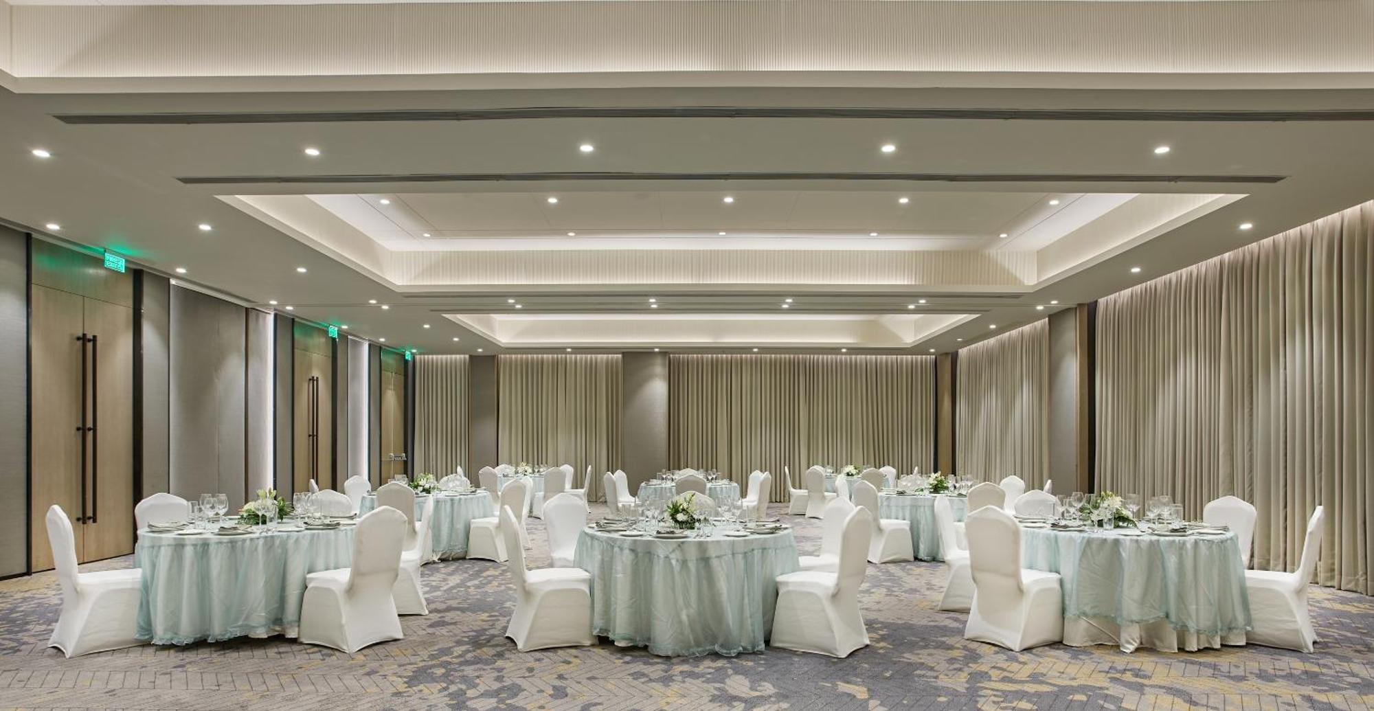 Fairfield By Marriott Vadodara Esterno foto